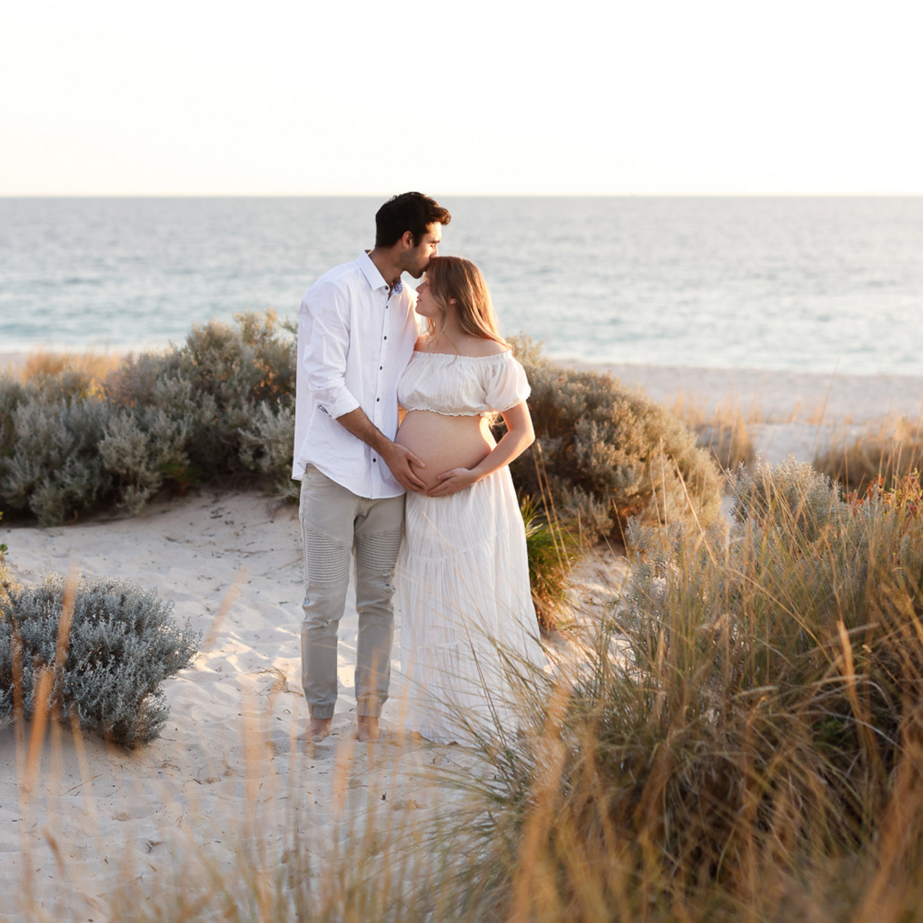 Outdoor Maternity Session - 10 Digital Images - Melissa Larson Photography
